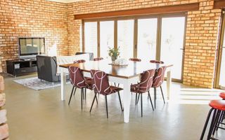 5 Bedroom House For Sale in Brakwater