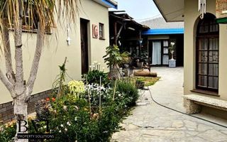 4 Bedroom House For Sale in Swakopmund Ext 9, Swakopmund