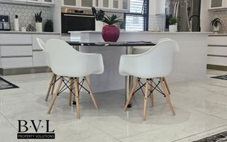 3 Bedroom House For Sale in Mile 4