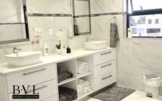 3 Bedroom House For Sale in Mile 4