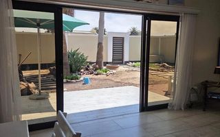 5 Bedroom House To Rent in Vineta