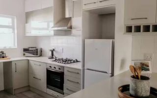 2 Bedroom Apartment/Penthouse To Rent in Swakopmund Central,...