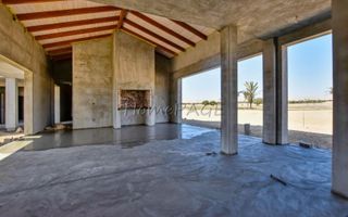 4 Bedroom House For Sale in Rossmund, Swakopmund
