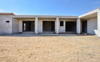 4 Bedroom House For Sale in Rossmund, Swakopmund