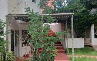 5 Bedroom House For Sale in Ludwigsdorf, Windhoek