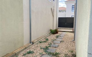 3 Bedroom Townhouse For Sale in Avis, Windhoek