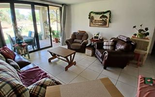 2 Bedroom Apartment/Penthouse For Sale in Omeya, Windhoek