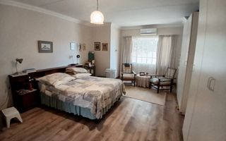 3 Bedroom House For Sale in PIONIERS PARK EXT 1