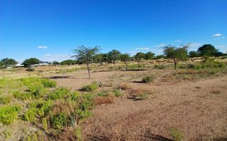 3 Bedroom House For Sale in Omeya Golf Estate