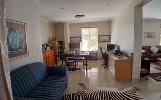 3 Bedroom House For Sale in Omeya Golf Estate