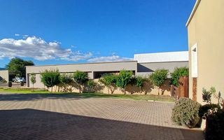 3 Bedroom House For Sale in Omeya Golf Estate