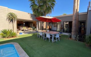 4 Bedroom House For Sale in Pioneerspark, Windhoek