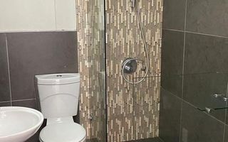 2 Bedroom Apartment/Penthouse For Sale in Windhoek Central,...