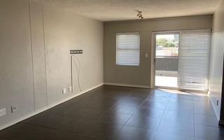 2 Bedroom Apartment/Penthouse For Sale in Windhoek Central,...