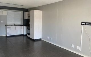 2 Bedroom Apartment/Penthouse For Sale in Windhoek Central,...