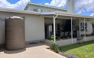 3 Bedroom Townhouse For Sale in Okahandja