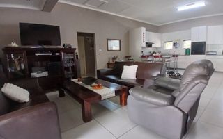3 Bedroom Townhouse For Sale in Okahandja