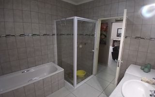 3 Bedroom Townhouse For Sale in Okahandja