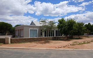 4 Bedroom House For Sale in Omeya Golf Estate