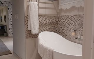 4 Bedroom House For Sale in Klein Windhoek, Windhoek