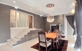 4 Bedroom House For Sale in Klein Windhoek, Windhoek