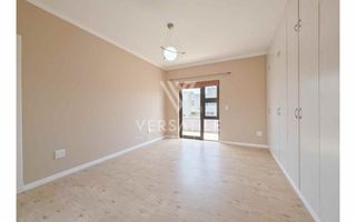 4 Bedroom House To Rent in Long Beach