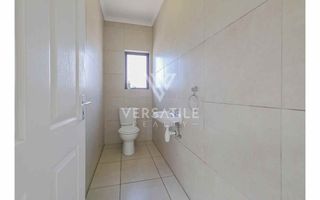 4 Bedroom House To Rent in Long Beach