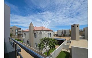 4 Bedroom House To Rent in Long Beach