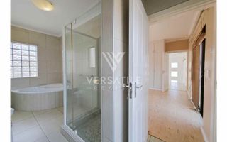 4 Bedroom House To Rent in Long Beach