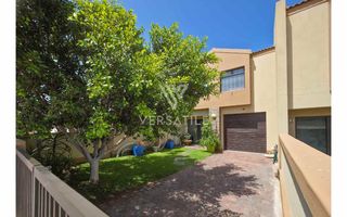3 Bedroom Townhouse For Sale in Dolphin Beach