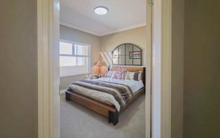 3 Bedroom Apartment/Penthouse To Rent in Long Beach