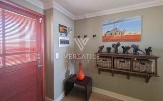 3 Bedroom Apartment/Penthouse To Rent in Long Beach