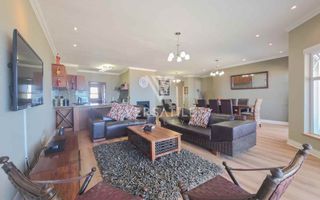 3 Bedroom Apartment/Penthouse To Rent in Long Beach