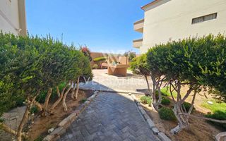 2 Bedroom Apartment/Penthouse For Sale in Long Beach