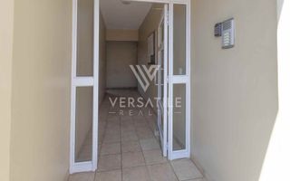 2 Bedroom Apartment/Penthouse For Sale in Long Beach