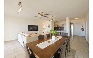 3 Bedroom House To Rent in Long Beach