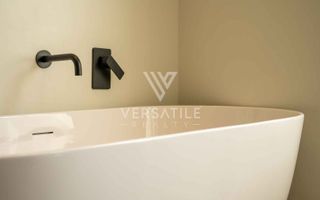 4 Bedroom House To Rent in ROSSMUND GOLF RESORT