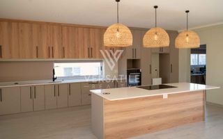 4 Bedroom House To Rent in ROSSMUND GOLF RESORT