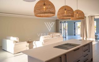 4 Bedroom House To Rent in ROSSMUND GOLF RESORT