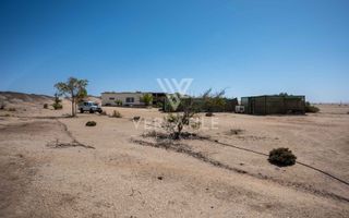 4 Bedroom Small Holding / Plot For Sale in River Plots