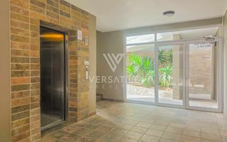 2 Bedroom Apartment/Penthouse For Sale in Long Beach