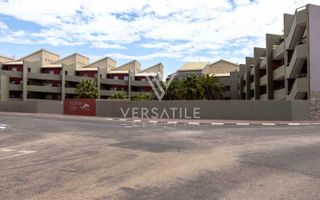 2 Bedroom Apartment/Penthouse For Sale in Long Beach