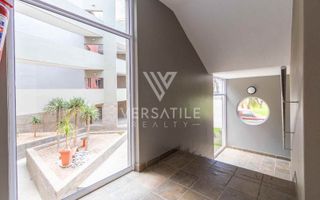 2 Bedroom Apartment/Penthouse For Sale in Long Beach