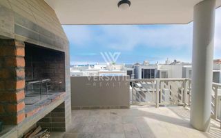 2 Bedroom Apartment/Penthouse For Sale in Long Beach