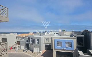 2 Bedroom Apartment/Penthouse For Sale in Long Beach