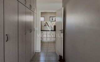 4 Bedroom House For Sale in Mile 4