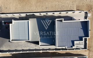 4 Bedroom House For Sale in Mile 4