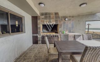 4 Bedroom House For Sale in Mile 4