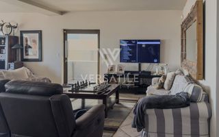 4 Bedroom House For Sale in Mile 4