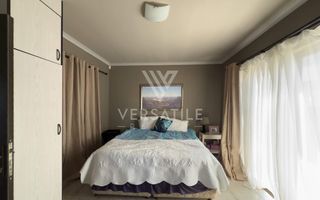 4 Bedroom House For Sale in Mile 4